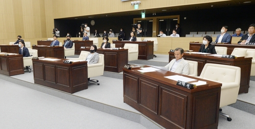 춘천시의회 후반기 원구성…민주당 6석 모두 차지