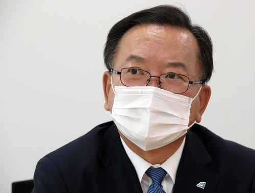 김부겸 "이낙연 대세? 文대통령 지지도 덕이지 민심 아냐"