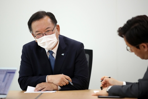 김부겸 "이낙연 대세? 文대통령 지지도 덕이지 민심 아냐"