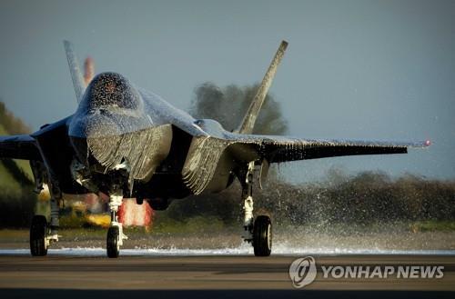 미국, 일본에 F-35 스텔스 전투기 105대 판매 승인