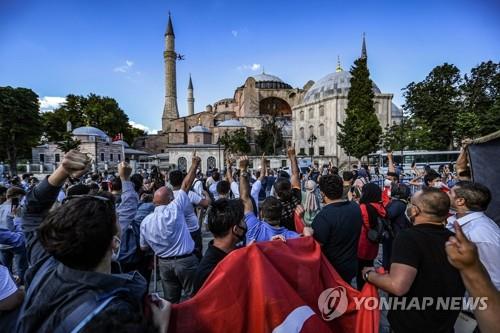 에르도안 "성소피아 모스크 전환은 내정…타국도 존중해야"