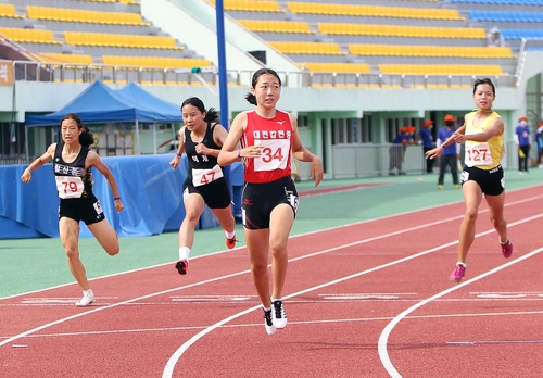 임예진, 종별육상 여자 10,000ｍ 우승…5,000ｍ 이어 2관왕