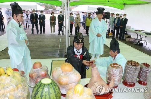 명사십리 망상해수욕장 개장…동해지역 6곳 개장