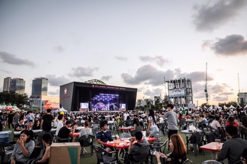 인천 송도 '조용한 여름'…록 페스티벌·맥주 축제, 축소·연기