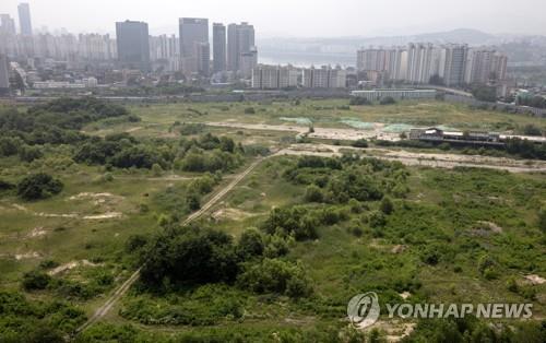 그린벨트 안 풀고, 육사 부지 제외하고…서울 주택공급 충분할까