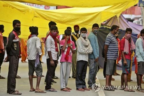 印 신규 확진 5만명 육박 '또 최다'…누적 사망자도 3만명 넘어