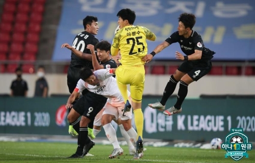 '주니오 16·17호골' 울산, 상주에 5-1 대승…4연승·선두 질주