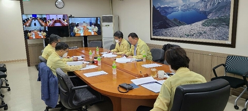 교육부·질본 "여름방학 가급적 가정에서…숙박행사 참여 자제"