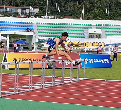 성진석, KBS배육상 남자 세단뛰기 우승…16ｍ18
