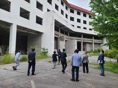 충북도, '한전연수원 부당 매입' 충주시 공무원 6명 징계 요구