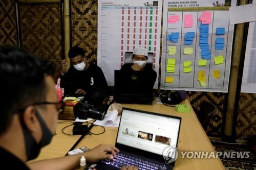 인도네시아서 희생제 양·염소 온라인 쇼핑…코로나로 '언택트'