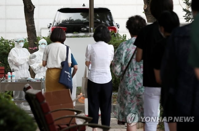 의정부 장암주공7단지 5명 추가 확진…같은 아파트서 총 11명