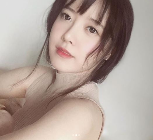 구혜선, 팬들 깜짝 놀라게 한 사진은?…"민소매 오랜만"