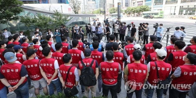 뿔난 이스타노조 “제주항공이 지시한 것”…제주항공 규탄