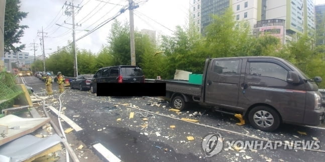 [속보] 의왕 공장 화재, 50분만에 초진…3명 중상·7명 경상