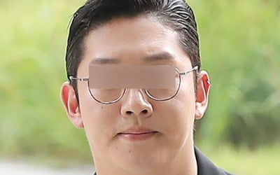 '故 구하라 폭행·협박'한 최종범, 2심 징역 1년…법정구속