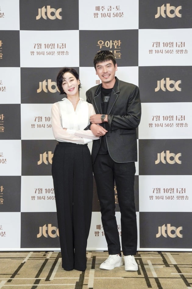 배우 김혜은, 김성오./사진제공=JTBC