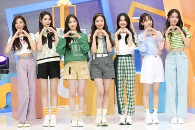 [TEN 포토] 위클리 '에이핑크 이어받은 청순미'