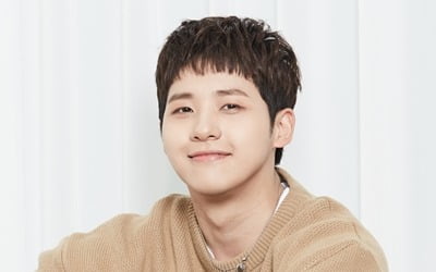 B1A4 신우, 8월 28일 코로나 19로 미복귀 전역…멤버 중 첫 군필자