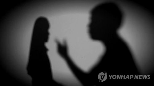 가정폭력 남편 살해한 40대 징역 5년→6년…"일방 폭행 아냐"