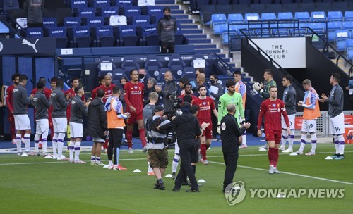 리버풀에 '가드 오브 아너' 해준 맨시티, 경기선 4-0 완승