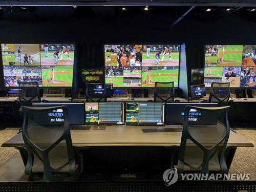 "정확도 높이고, 시간은 줄이고"…MLB, 판독 카메라 2배로