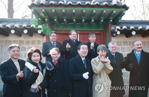 해리스 미국 대사 "박원순 시장 사망 슬퍼…서울시민에 위로"