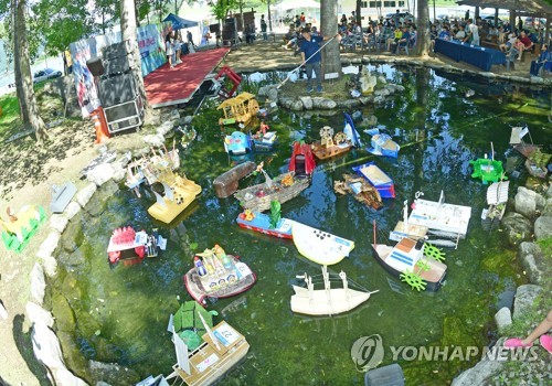 화천군 여름축제 취소해도 대학생 단기고용은 추진