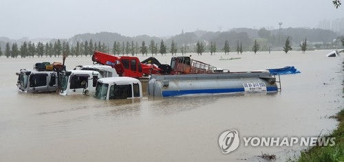 태풍·호우 차량 피해액 3년간 1천억…작년 1만대 침수·파손