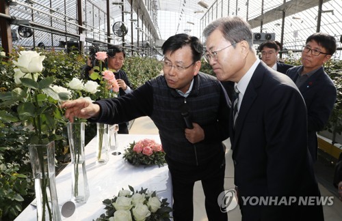 문 대통령 전북 7번째 방문…"국가비전 제시·현안해결에 큰 힘"