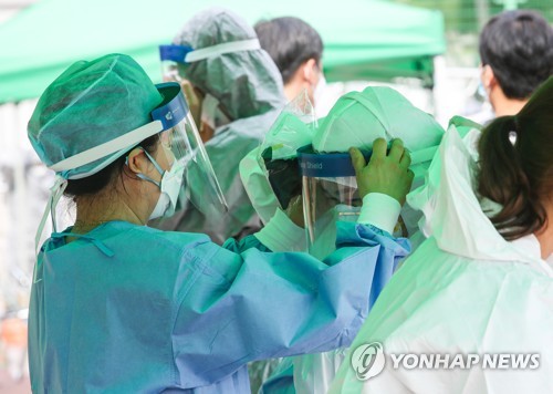 [2보] 신규확진 63명…수도권·광주 이어 대구서 무더기 확진 감염확산