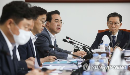 국회 예산소위, 3차추경 처리…2천억 삭감한 35.1조(종합)