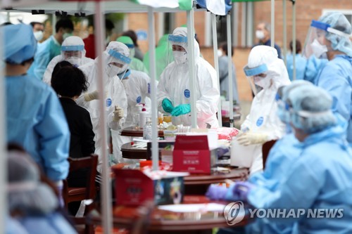 광주 일곡중앙교회 집단감염 우려 커져…1천여명 검사