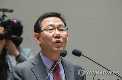 주호영 "지역구 의원에 주택 두 채는 비난 대상 아냐"