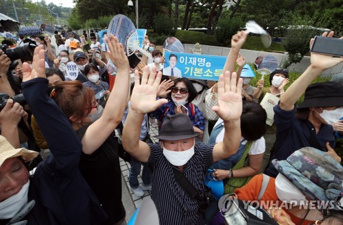 '악재 속 희소식'…여권, 이재명 생존에 안도의 한숨(종합)