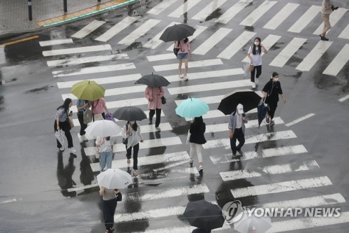 금요일 전국 흐리고 비…중부지방 오후 소강상태