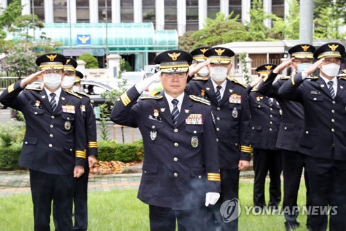 김창룡 신임 경찰청장, '언텍트' 취임식…참석자 최소화(종합)