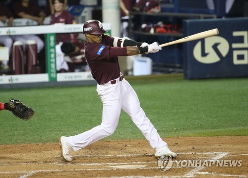 '빅리그 올스타 출신' 러셀이 보여준 것…안타·타점·차분함