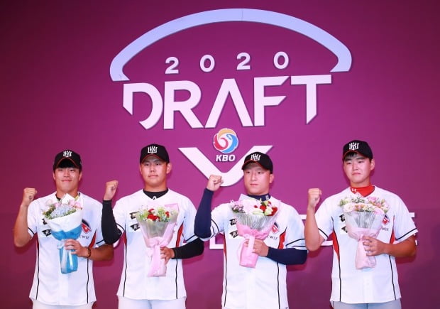 2020 시즌 KBO 드래프트 지명된 kt 신인 / 사진=연합뉴스