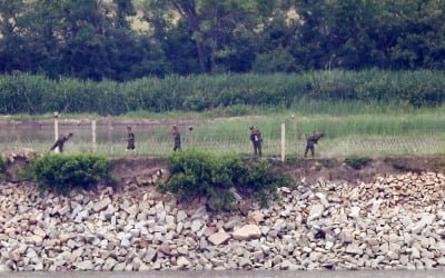 [속보] 월북 탈북민 '김모씨' 유력…"수영으로 오간 듯"