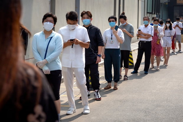 12일 중국 수도 베이징에서 신종 코로나바이러스 감염증(코로나19) 집단감염 사태의 신규 확진자가 6일째 '0명'을 기록했다. 사진=연합뉴스