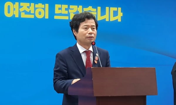 김승환 전북교육감이 2일 도 교육청에서 취임 10주년 기자회견을 개최했다. 사진=연합뉴스