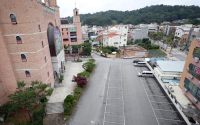 광주 일곡중앙교회 확진자 늘까…신도 800여명 12일까지 자가격리