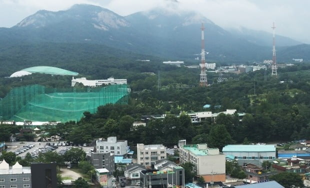 '태릉골프장 개발' 반대 나선 노원구 주민들의 속내