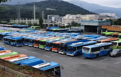 허성무 창원시장 "시민 볼모로 한 시내버스 파업 멈춰야"