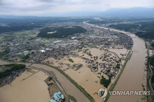 일본 구마모토 기록적 폭우 인명피해 48명으로 늘어