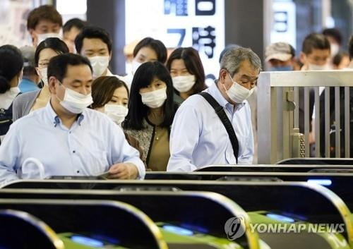 도쿄 코로나 확진 나흘째 200명 넘어…누적 8천명 육박