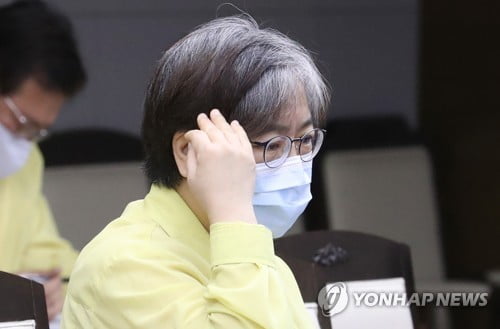 정은경 "어느 나라도 정점 예측할수 없는 코로나19 유행 확산기"