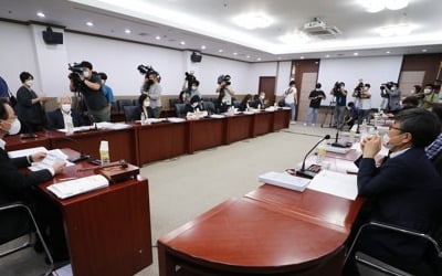 체육회 재심서도 김규봉·장 선수 영구제명…김도환 10년 정지