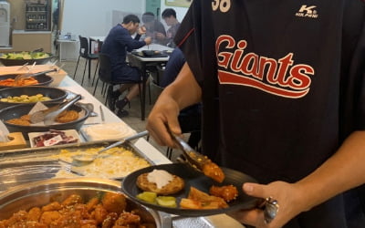 스포츠 스타들의 채식 선언…롯데자이언츠는 식단도 바꿨다